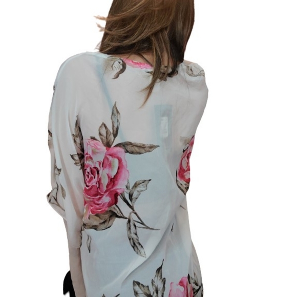 New fashion nova floral kimono - Picture 5 of 12